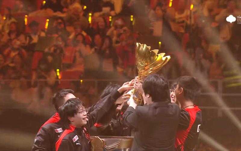 apEX在 Falcons 转会：“我可以接受每年赢得150万美元，我接受”